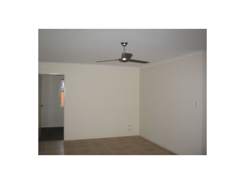 41 Moonstone Drive, Urangan QLD 4655