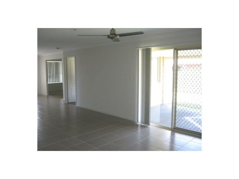 49 Moonstone Drive, Urangan QLD 4655