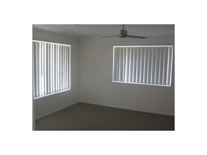 49 Moonstone Drive, Urangan QLD 4655