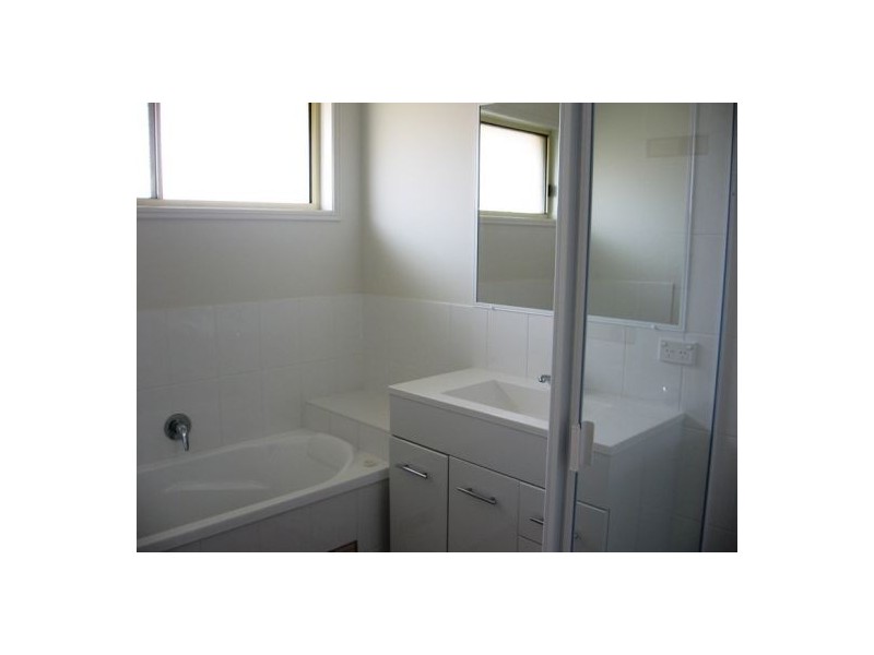 49 Moonstone Drive, Urangan QLD 4655