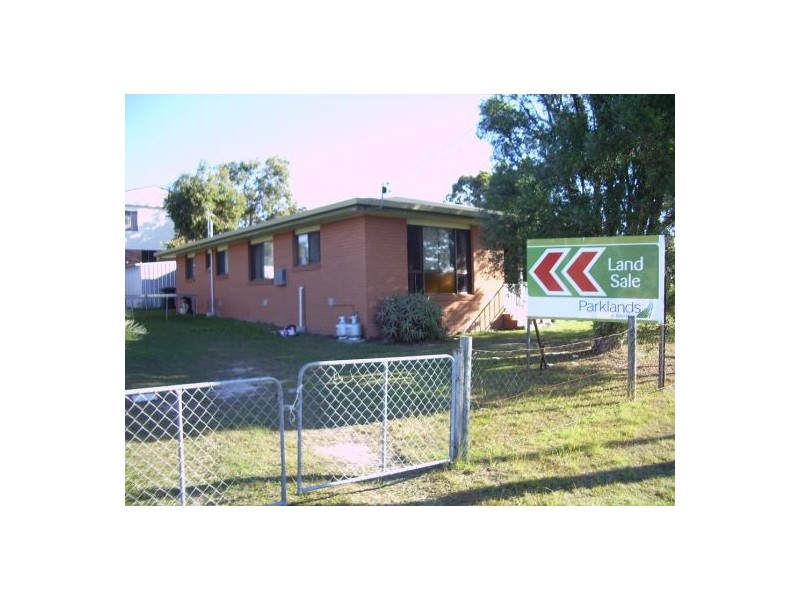 401 Boat Harbour Drive, Torquay QLD 4655