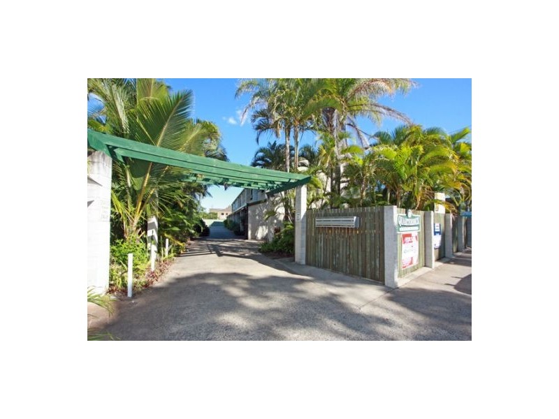 4/445 Esplanade, Torquay QLD 4655