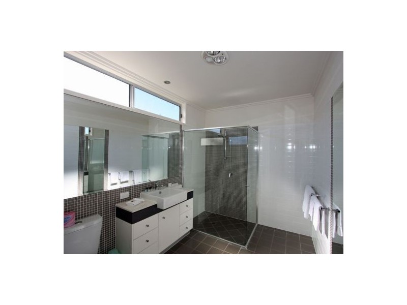 10/136 Pulgul ST, Urangan QLD 4655