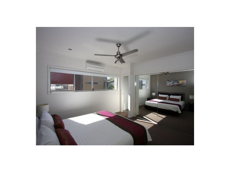 10/136 Pulgul ST, Urangan QLD 4655