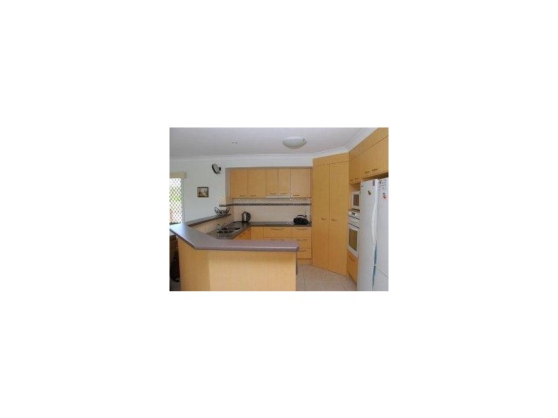 Point Vernon QLD 4655