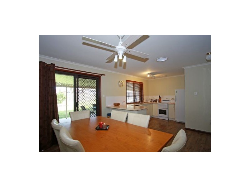 23 Debra Court, Urangan QLD 4655