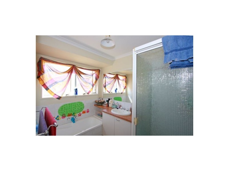 68 Chancellor DR, Urraween QLD 4655