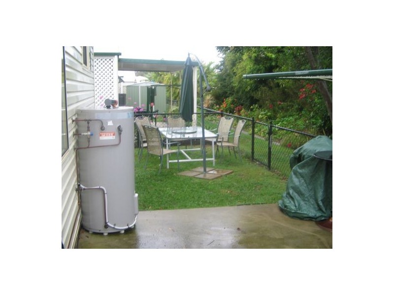 227 Wave Avenue, Golden Shores, Pialba QLD 4655