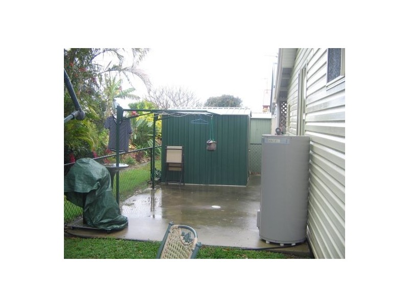 227 Wave Avenue, Golden Shores, Pialba QLD 4655