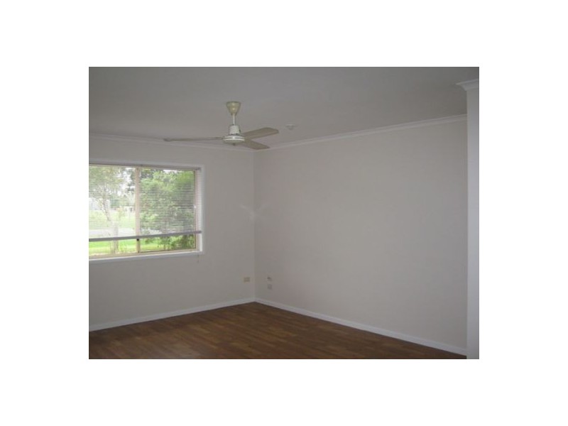 28 Oslove Drive, Booral QLD 4655