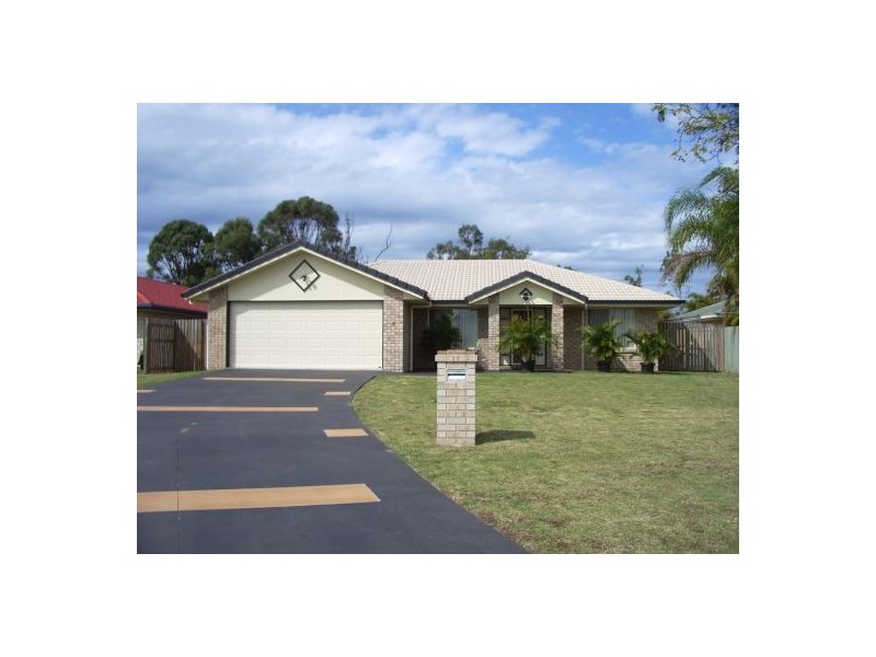 2 Harrier Close, Eli Waters QLD 4655
