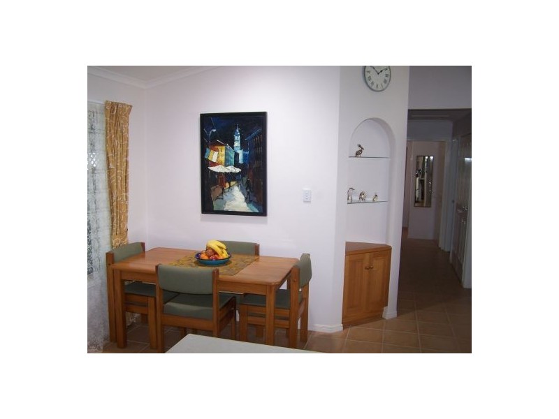 244 Wave Ave. Golden Shores, Pialba QLD 4655