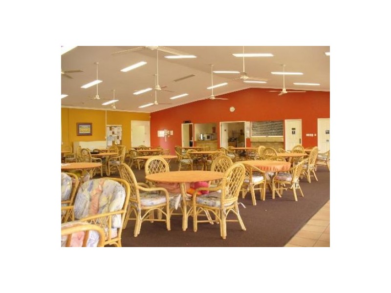 244 Wave Ave. Golden Shores, Pialba QLD 4655