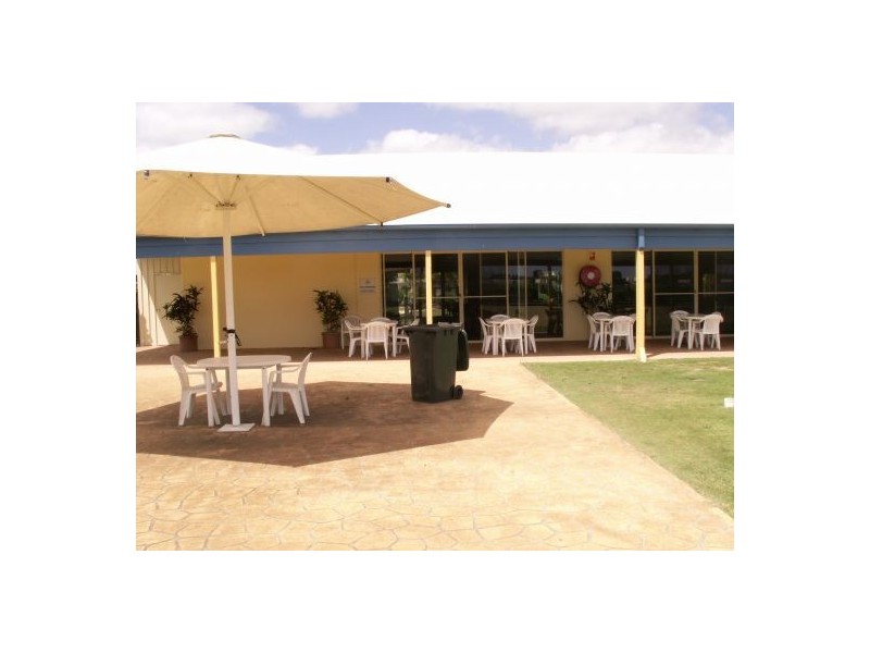 244 Wave Ave. Golden Shores, Pialba QLD 4655