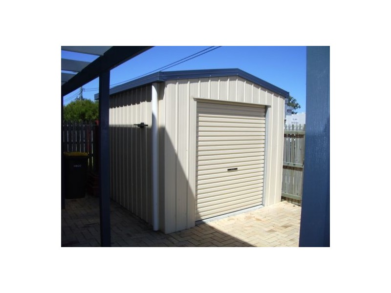 U106-34 Elizabeth Street, Urangan QLD 4655