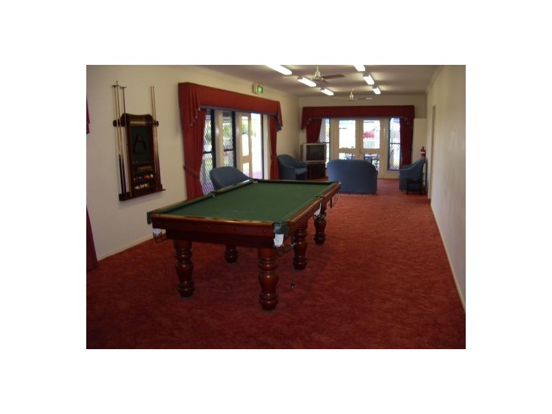 U106-34 Elizabeth Street, Urangan QLD 4655