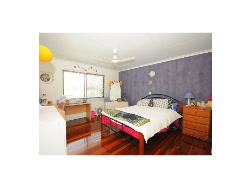 36 Corfield Street, Point Vernon QLD 4655
