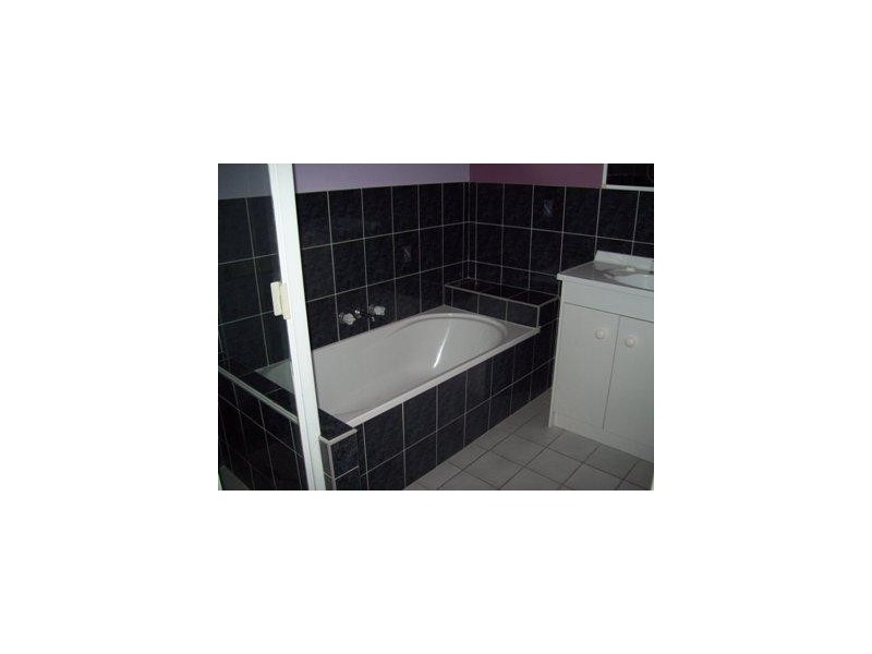 62 Cedar Crescent, Kawungan QLD 4655