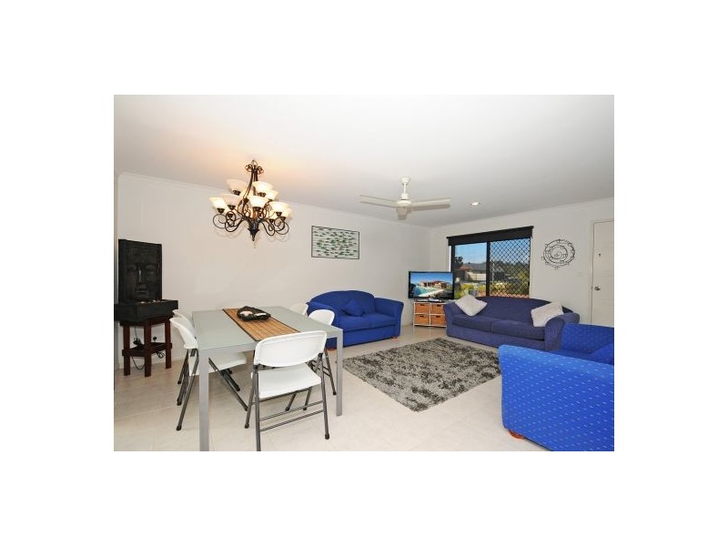5 Pennant Drive, Point Vernon QLD 4655