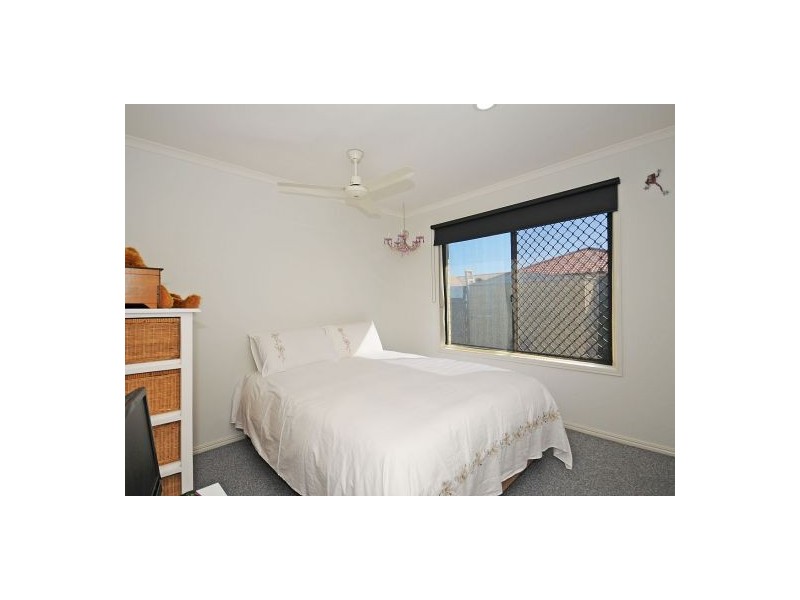 5 Pennant Drive, Point Vernon QLD 4655