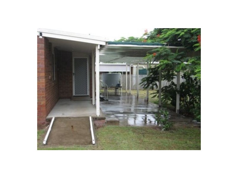 1 – 3 Parkway Dr, Scarness QLD 4655