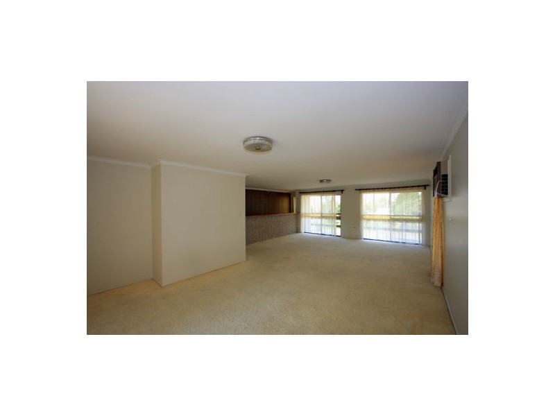 40 Miller st, Urangan QLD 4655