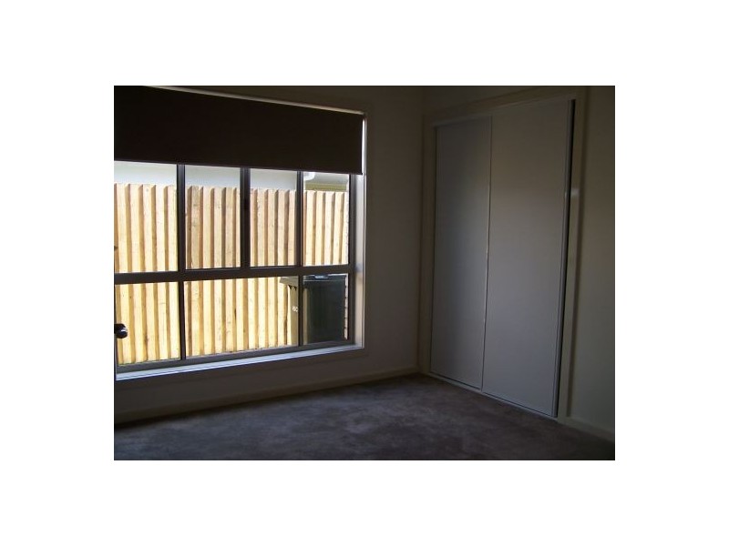 7 Lady Nelson Dr, Eli Waters QLD 4655