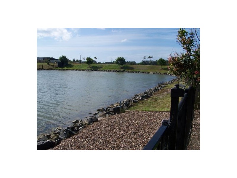 7 Lady Nelson Dr, Eli Waters QLD 4655