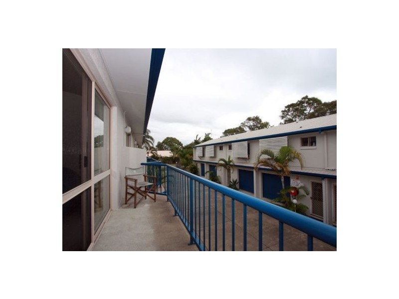 12/4 Pilot Street, Urangan QLD 4655