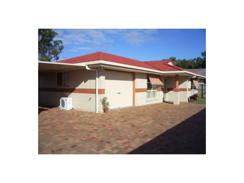 2/1  Daintree Drive, Torquay QLD 4655