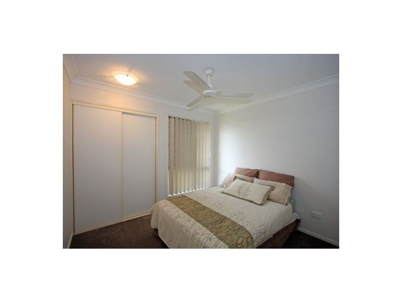 14 STRINGYBARK DR, Urangan QLD 4655