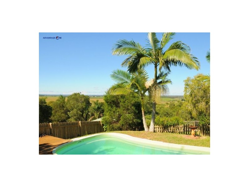 4 Windsor Way, Urraween QLD 4655