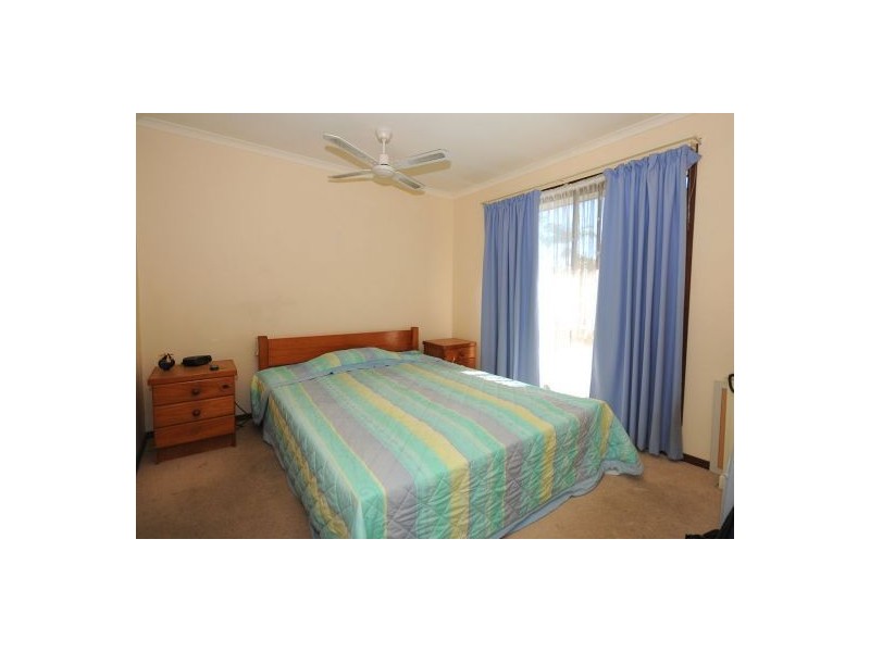 4 Windsor Way, Urraween QLD 4655