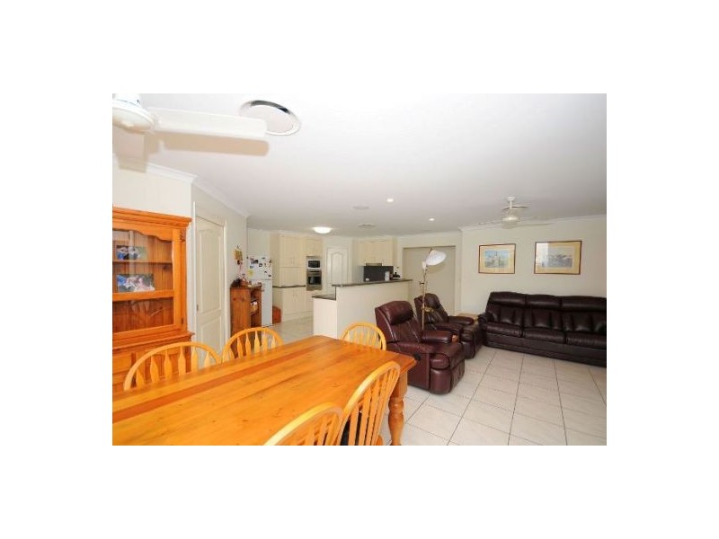 14 Southfork Cct, Burrum Heads QLD 4659