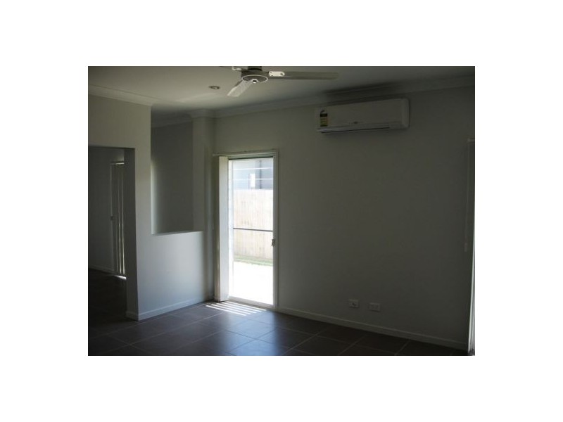 7 Swanview Drive, Toogoom QLD 4655