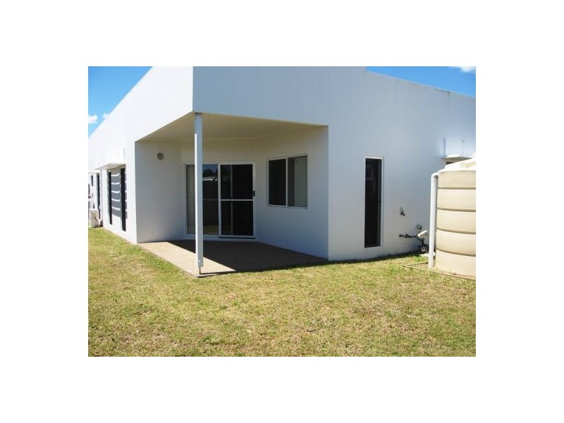 7 Swanview Drive, Toogoom QLD 4655