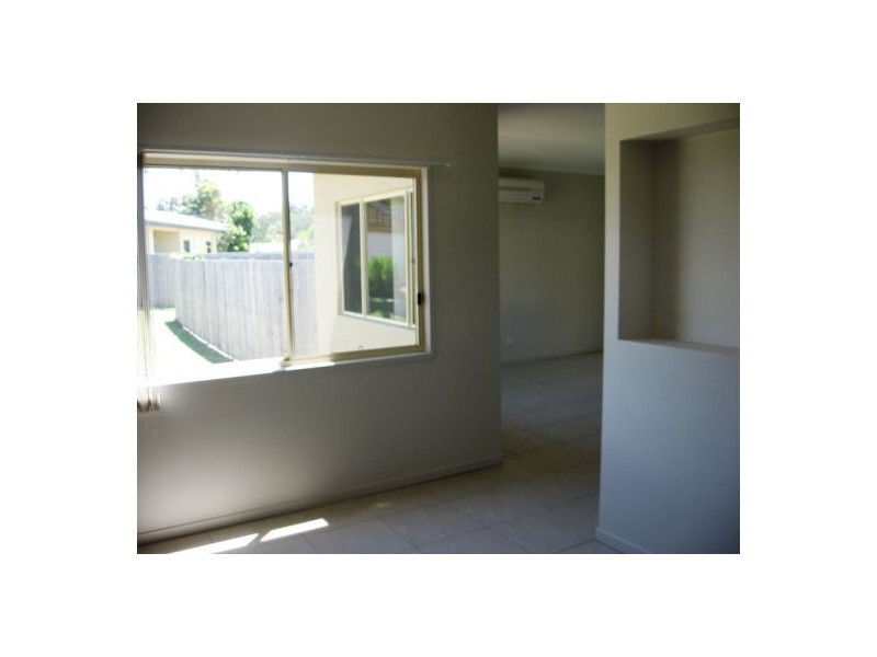 11 Wave Court, Toogoom QLD 4655