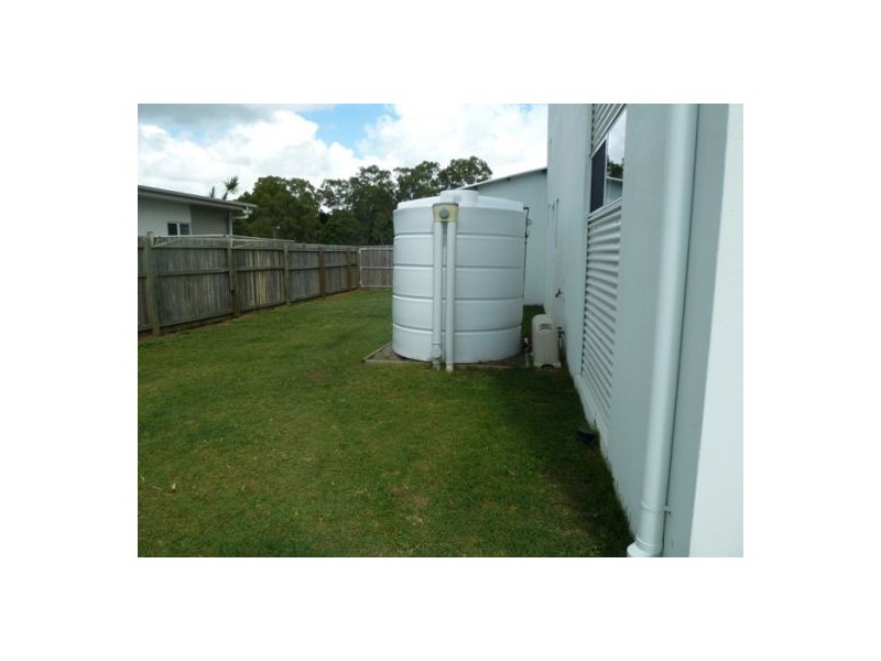 18 Brackish Court, Toogoom QLD 4655