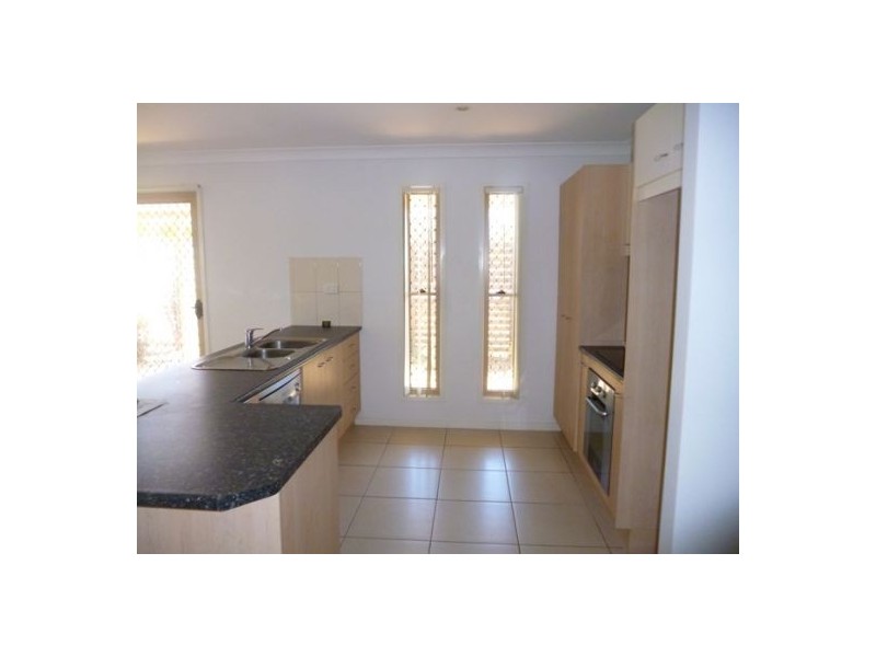 4 Aqua Court, Toogoom QLD 4655