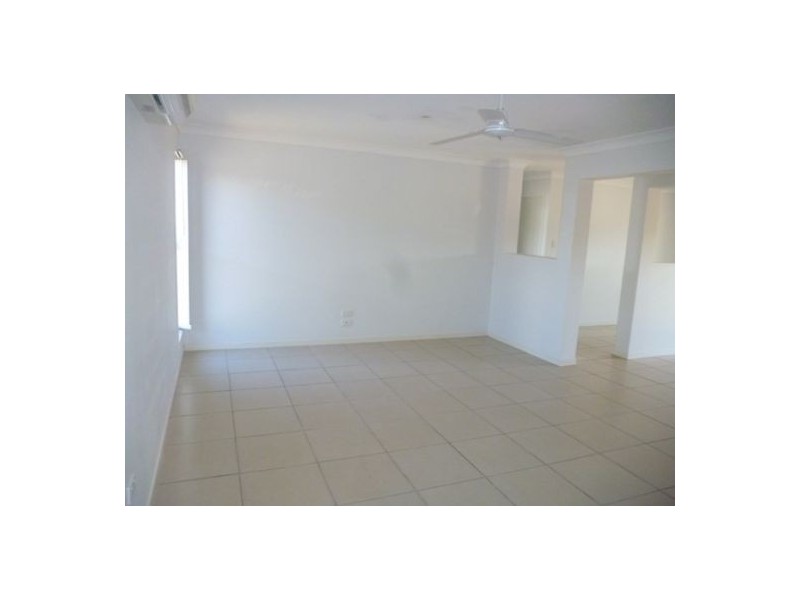 4 Aqua Court, Toogoom QLD 4655