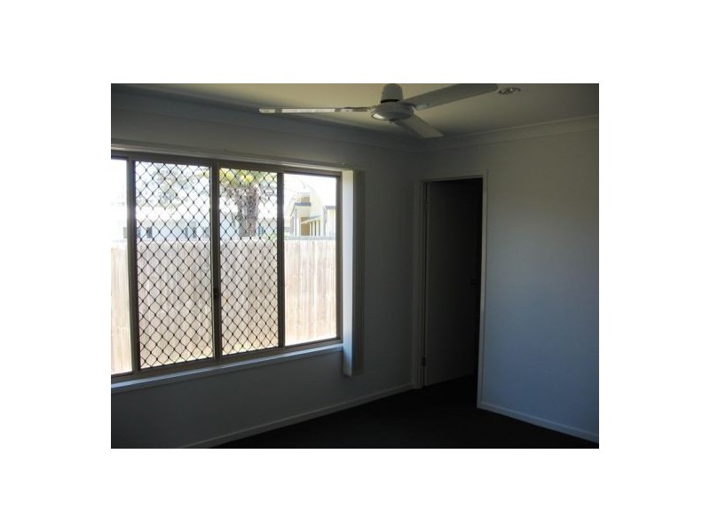 4 Aqua Court, Toogoom QLD 4655