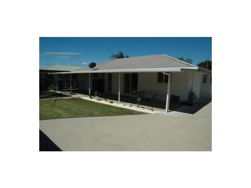 7 Lido Parade, Urangan QLD 4655