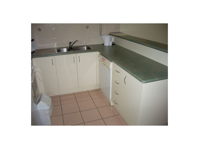 14/407 Esplanade, Torquay QLD 4655