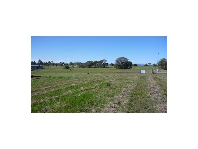 7 Stormy Rise, River Heads QLD 4655