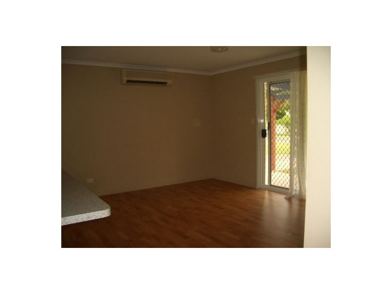 81 KINGFISHER PARADE, Toogoom QLD 4655