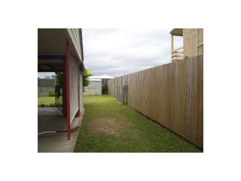 81 KINGFISHER PARADE, Toogoom QLD 4655