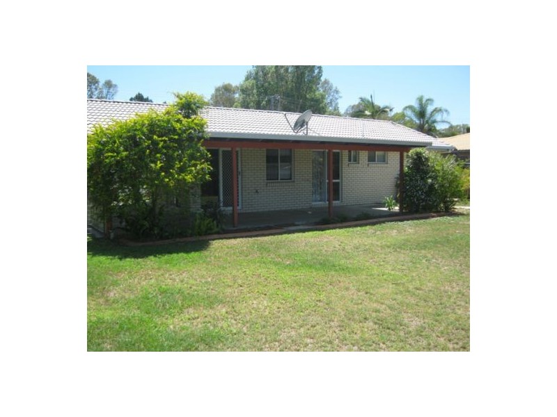 81 KINGFISHER PARADE, Toogoom QLD 4655