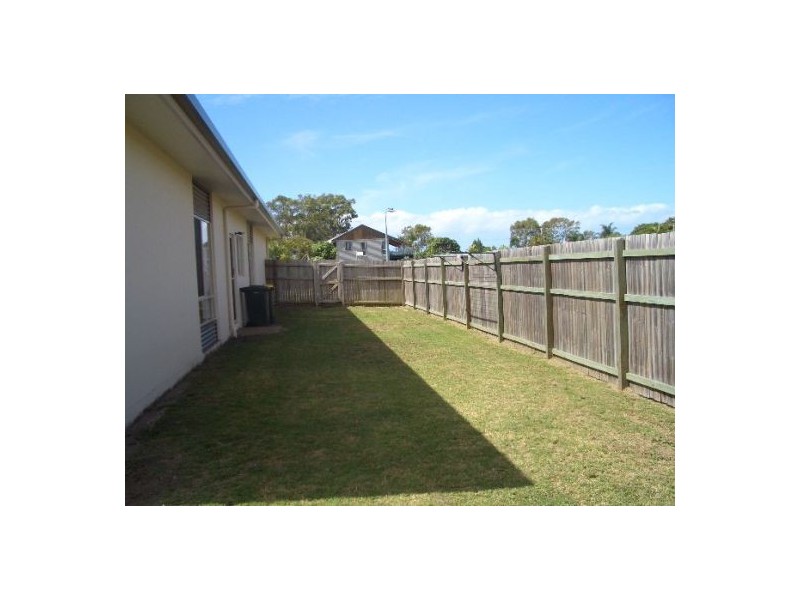10 Memorial Street, Toogoom QLD 4655