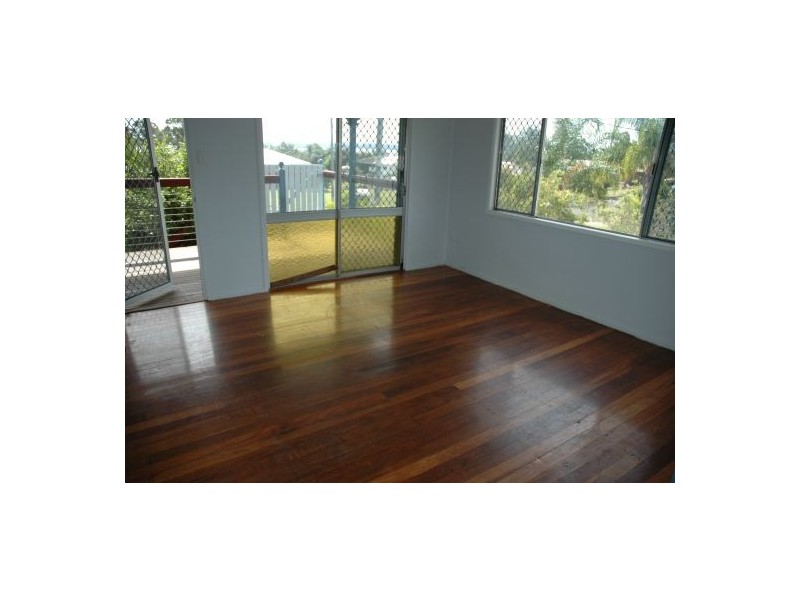 19  Petrel Avenue, River Heads QLD 4655