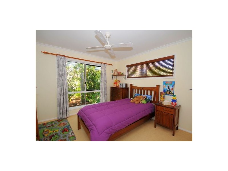 7 Awinya Court, Urraween QLD 4655